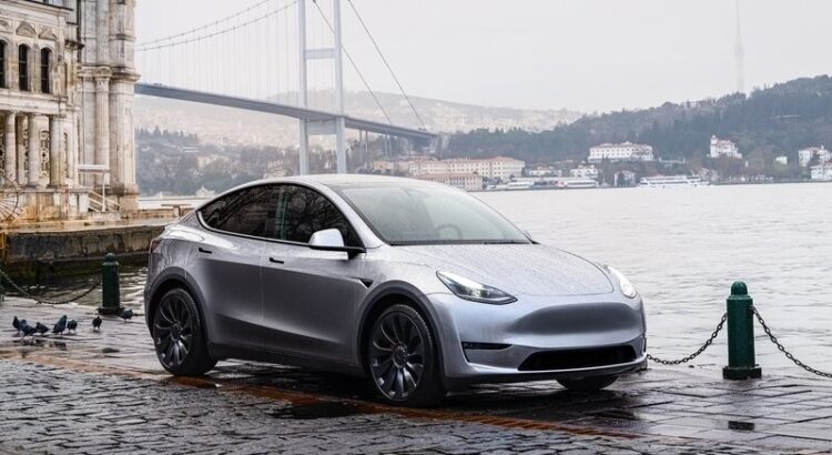 Tesla Model Y: restyling finally postponed to 2025 