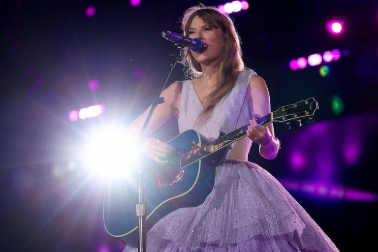 Taylor Swift rend hommage à 288 000 fans qui ont assisté aux derniers concerts de la tournée Eras : “Melbourne, You Are the Love of My Life”