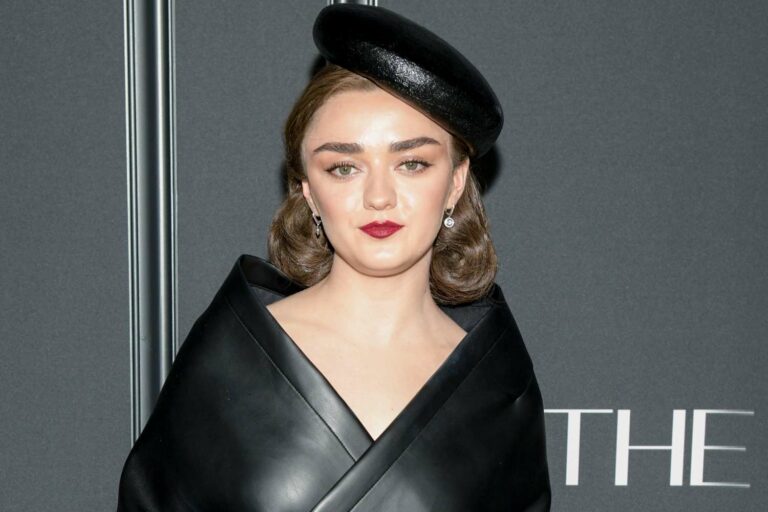 La star de Game of Thrones, Maisie Williams, apporte un nouveau look dramatique au nouveau look du tapis