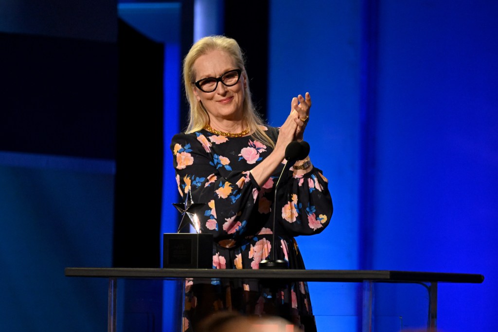 Meryl Streep au 49e AFI Life Achievement Award : un hommage à Nicole Kidman au Dolby Theatre. 