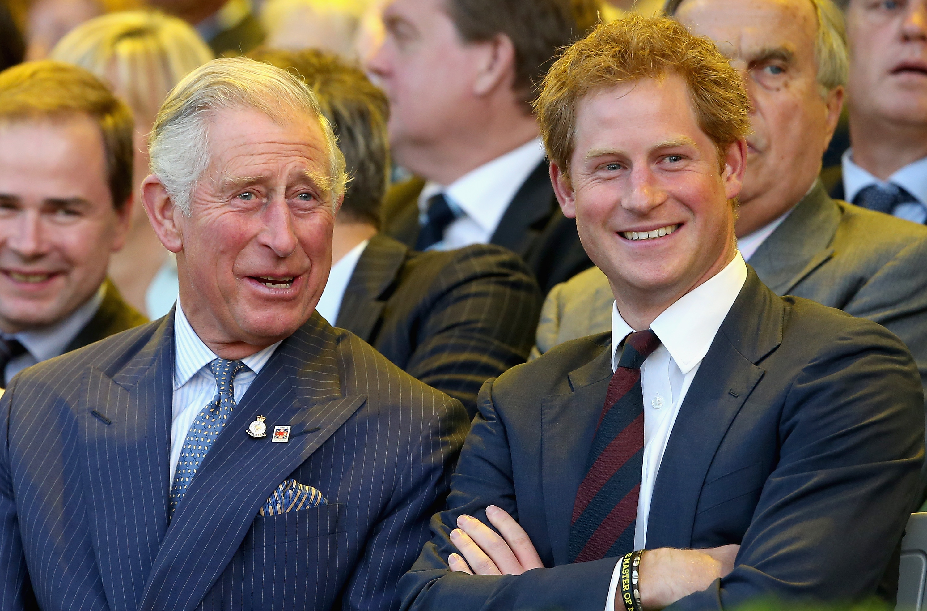 Le roi Charles et le prince Harry.